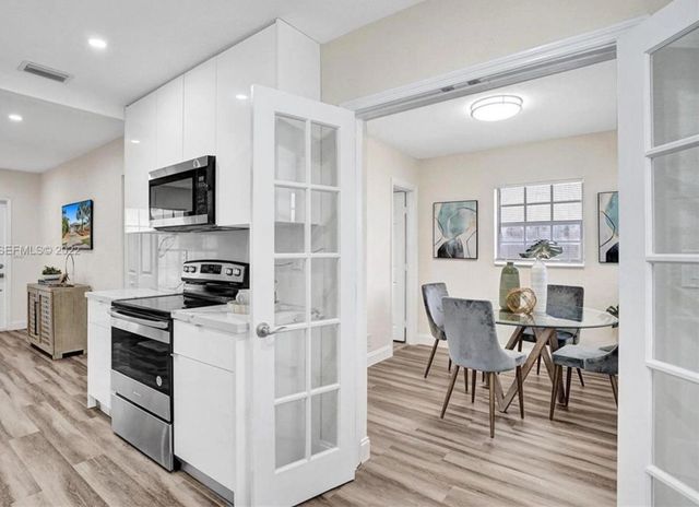 221 NW 51st Street, Fort Lauderdale, FL 33309