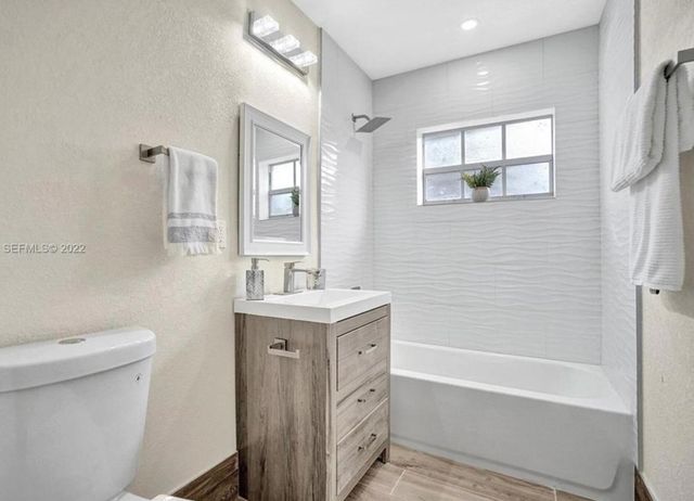 221 NW 51st Street, Fort Lauderdale, FL 33309