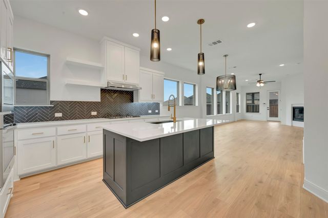 1856 Lightner Road, Van Alstyne, TX 75495