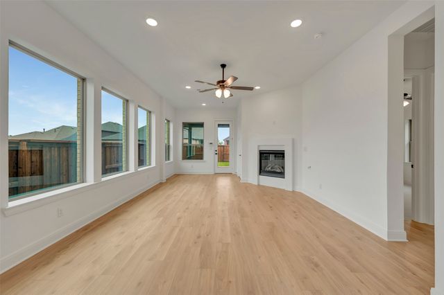 1856 Lightner Road, Van Alstyne, TX 75495