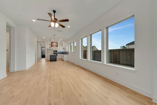 1856 Lightner Road, Van Alstyne, TX 75495