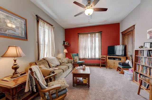 301 Angel Avenue SW 303, Watertown, MN 55388