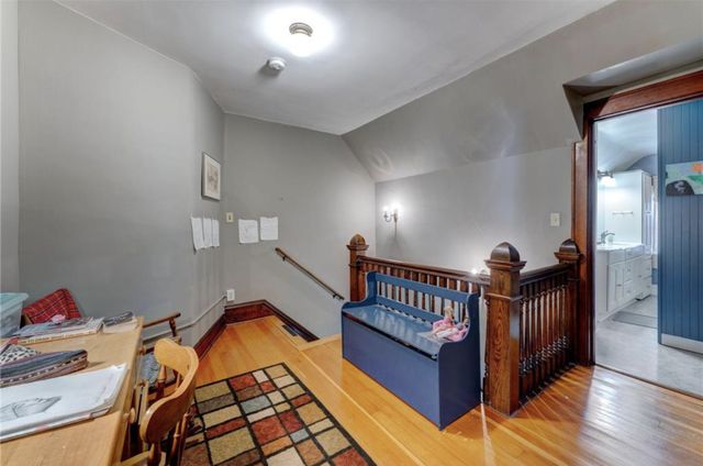 301 Angel Avenue SW 303, Watertown, MN 55388