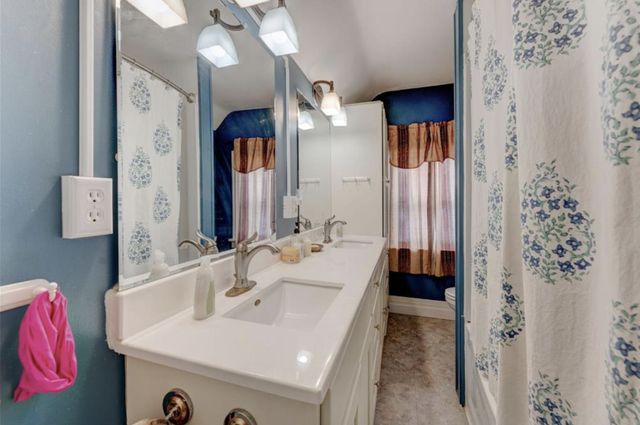 301 Angel Avenue SW 303, Watertown, MN 55388