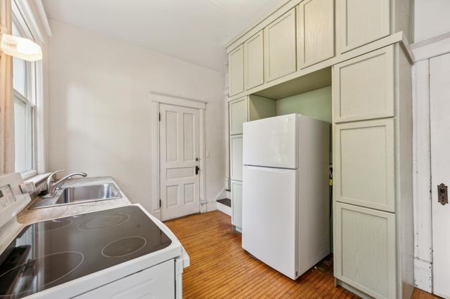 301 Angel Avenue SW 303, Watertown, MN 55388