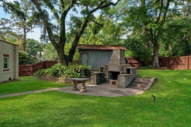 1647 Lake Ella Drive, Tallahassee, FL 32303