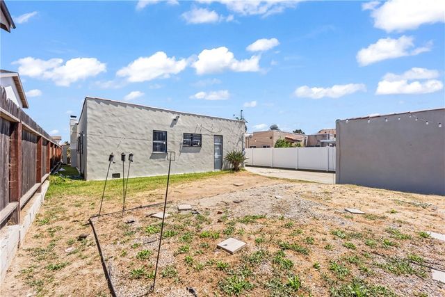 1442 W 83rd, Los Angeles, CA 90047