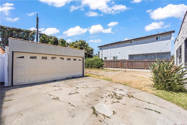 1442 W 83rd, Los Angeles, CA 90047