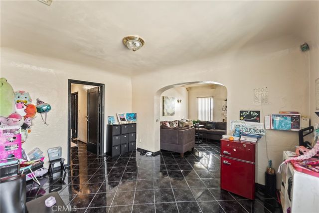 1442 W 83rd, Los Angeles, CA 90047