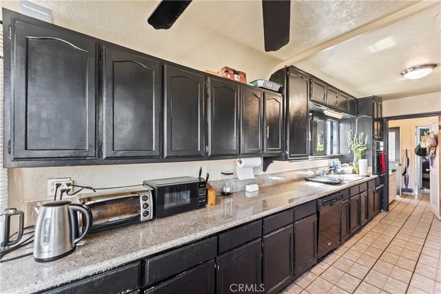 1442 W 83rd, Los Angeles, CA 90047