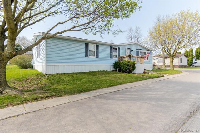 6655 Jackson Road 126, Ann Arbor, MI 48103