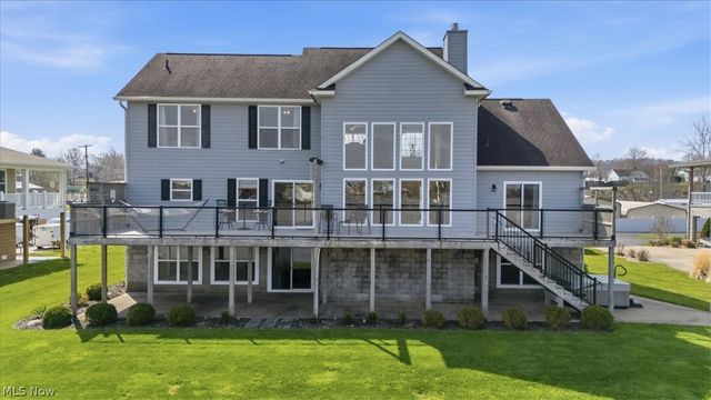 2 Stern Drive, Williamstown, WV 26187