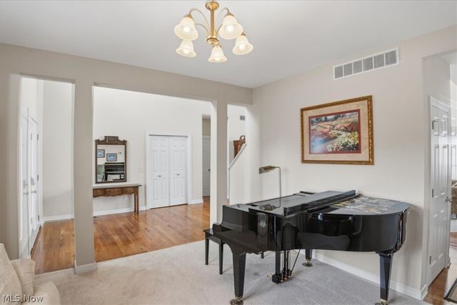 2 Stern Drive, Williamstown, WV 26187