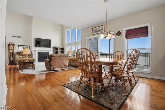 2 Stern Drive, Williamstown, WV 26187