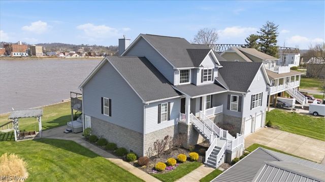 2 Stern Drive, Williamstown, WV 26187