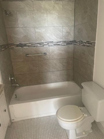 2571 Aragon Boulevard 414, Sunrise, FL 33322