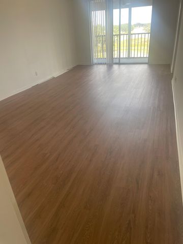 2571 Aragon Boulevard 414, Sunrise, FL 33322