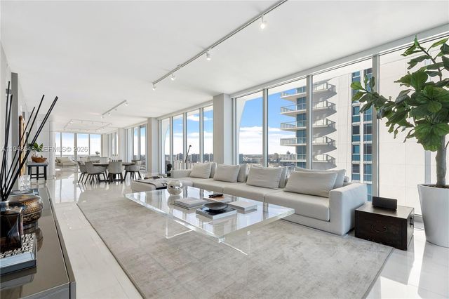 16901 Collins Ave 3005, Sunny Isles Beach, FL 33160