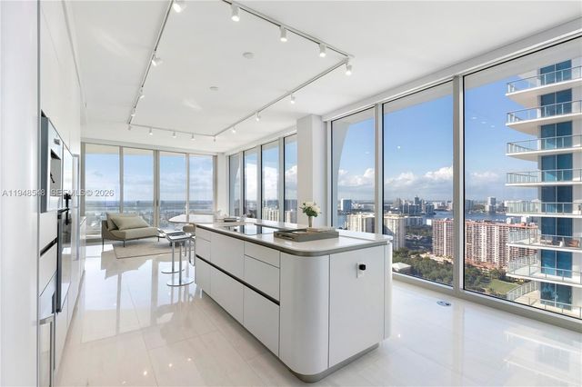 16901 Collins Ave 3005, Sunny Isles Beach, FL 33160