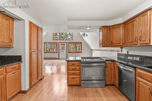 33 Vista Drive, Woodland Park, CO 80863