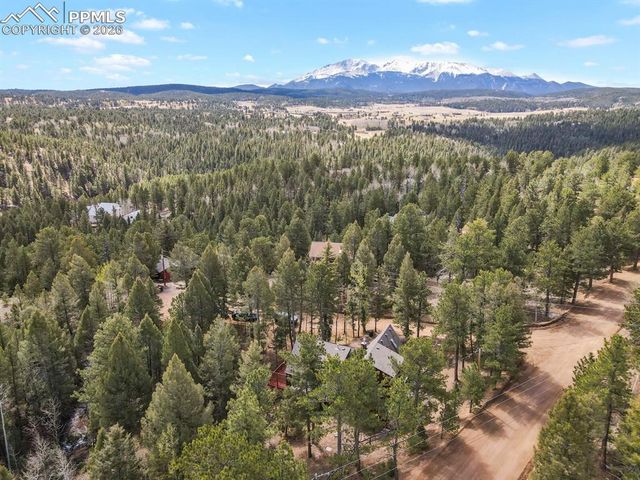 33 Vista Drive, Woodland Park, CO 80863