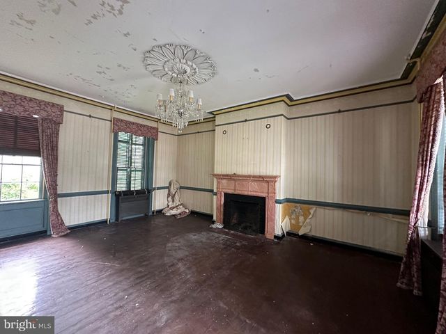 200 HIGH ST, Cambridge, MD 21613