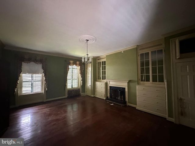 200 HIGH ST, Cambridge, MD 21613