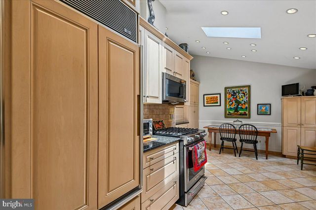 1108 SLEEPY DELL CT, Baltimore, MD 21286