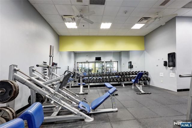 7002 Boulevard East 21B, Guttenberg, NJ 07093