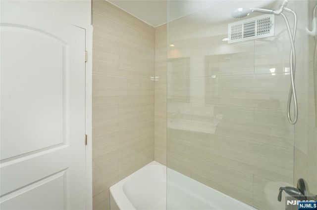 7002 Boulevard East 21B, Guttenberg, NJ 07093