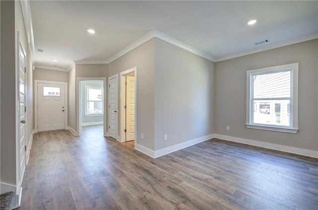 141 Sunflower Circle, Cartersville, GA 30121