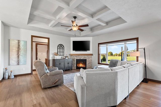 1715 RED OAK STREET, Green Bay, WI 54313
