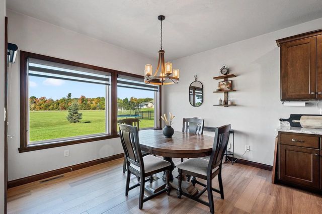1715 RED OAK STREET, Green Bay, WI 54313