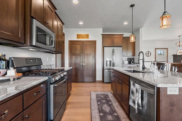 1715 RED OAK STREET, Green Bay, WI 54313