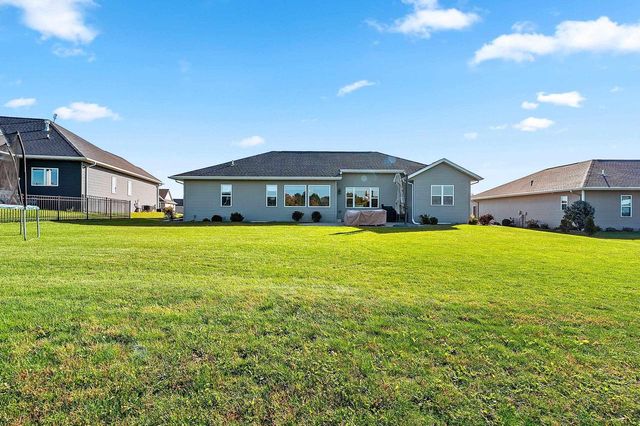 1715 RED OAK STREET, Green Bay, WI 54313