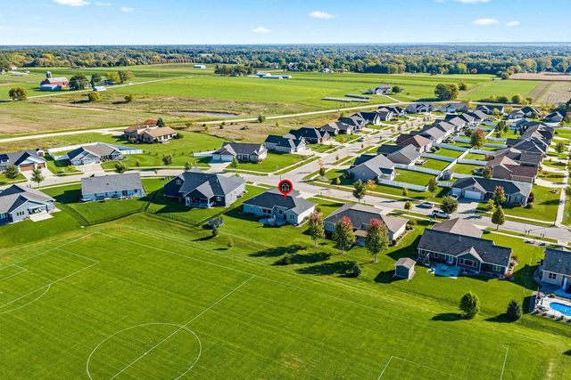 1715 RED OAK STREET, Green Bay, WI 54313