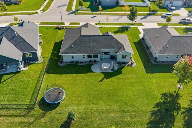 1715 RED OAK STREET, Green Bay, WI 54313