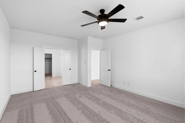 320 Legacy Point Drive, Sealy, TX 77474