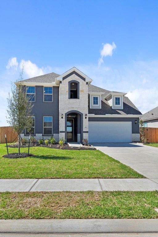 320 Legacy Point Drive, Sealy, TX 77474