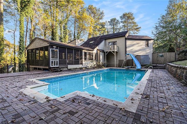 3297 Post Oak Tritt Road, Marietta, GA 30062