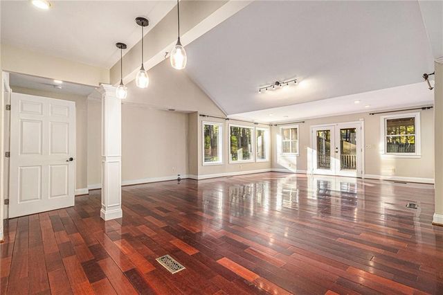 3297 Post Oak Tritt Road, Marietta, GA 30062