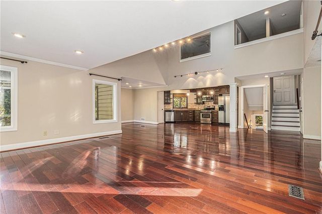 3297 Post Oak Tritt Road, Marietta, GA 30062