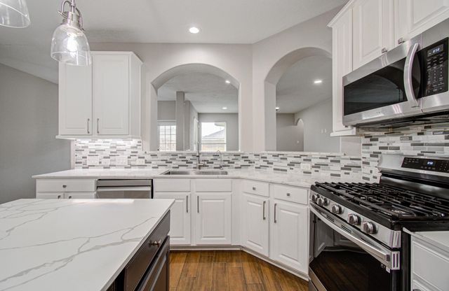 20138 Jasper Oaks Drive, Cypress, TX 77433