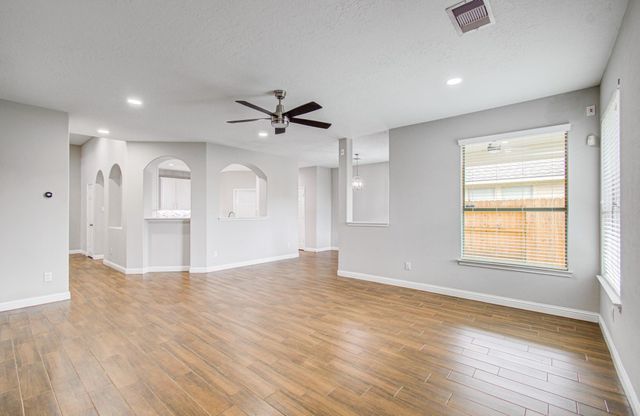 20138 Jasper Oaks Drive, Cypress, TX 77433