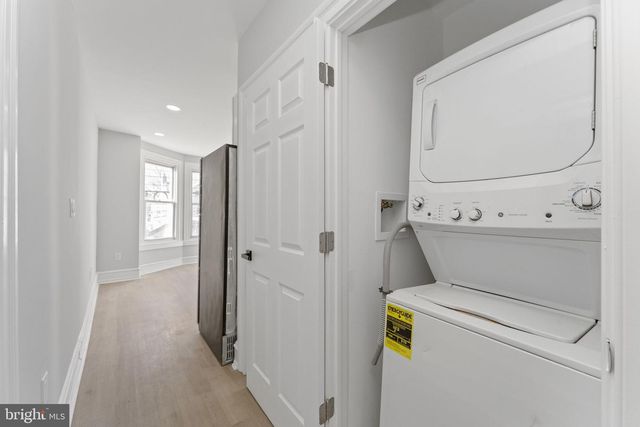 7703 RIDGE AVE, Philadelphia, PA 19128