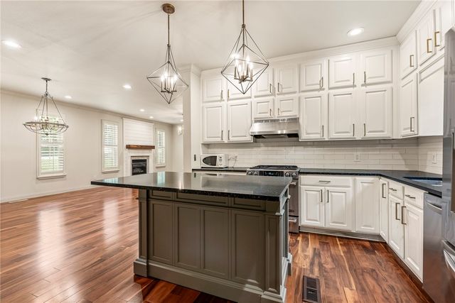 3121 Tartan Way, Fayetteville, AR 72703