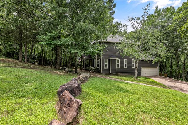 3121 Tartan Way, Fayetteville, AR 72703