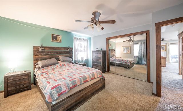 13748 Private Drive 3625, St James, MO 65559