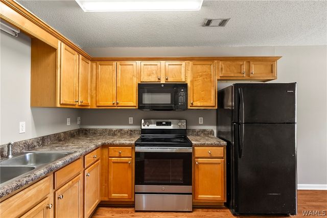92 Orange, Tuscaloosa, AL 35401