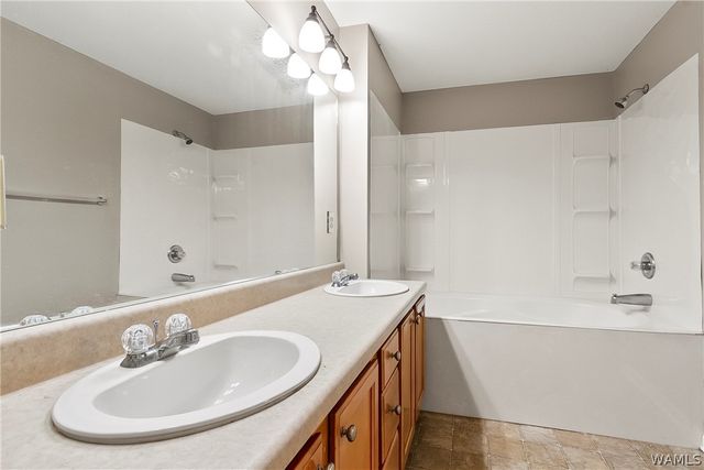92 Orange, Tuscaloosa, AL 35401